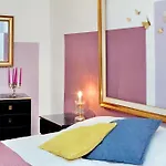 Mariposa Apartment