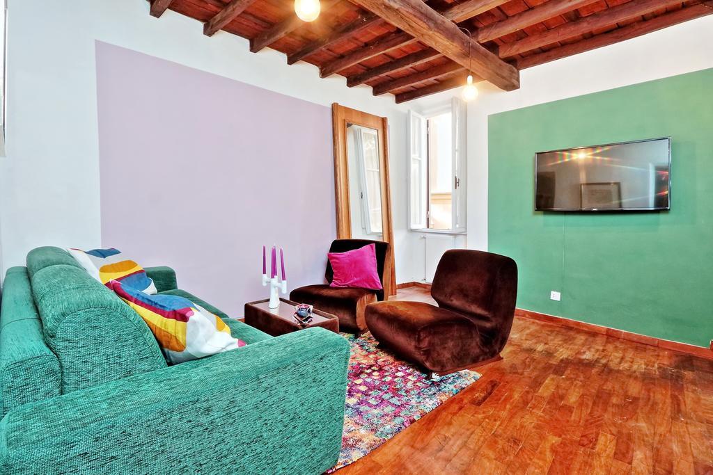 Mariposa Apartment